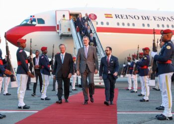 Llega al país el Rey de España, Felipe VI para su participación en la XXVIII Cumbre Iberoamericana