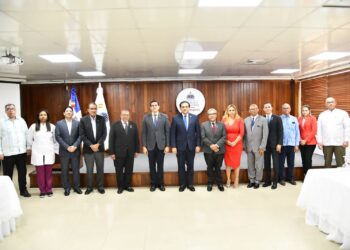 Pautan esquema de trabajo para ampliación plan de medicamentos y servicios cubiertos por las ARS