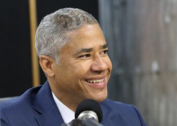 Andrés Cueto: “Haremos de Santiago una ciudad modelo y turística”