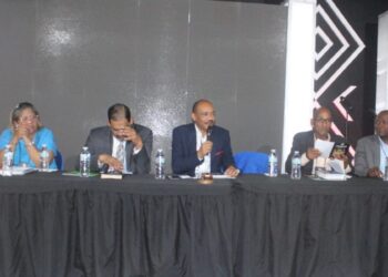 Líder cristiano, Reynaldo Franco Aquino encabeza convención de Obispos