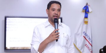 Regional 15 Socializa Indicadores Pedagógicos de Eficiencia Interna con los Técnicos del Nivel Primario de los 6 Distritos Educativos