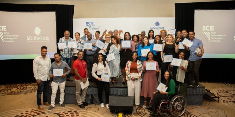 Se clausura con éxito en RD la capacitación a microempresarios BCIE-SOLIDARIOS