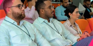 Ministro de la Juventud encabeza delegación RD en cumbre “Construyendo Democracia” en Costa Rica