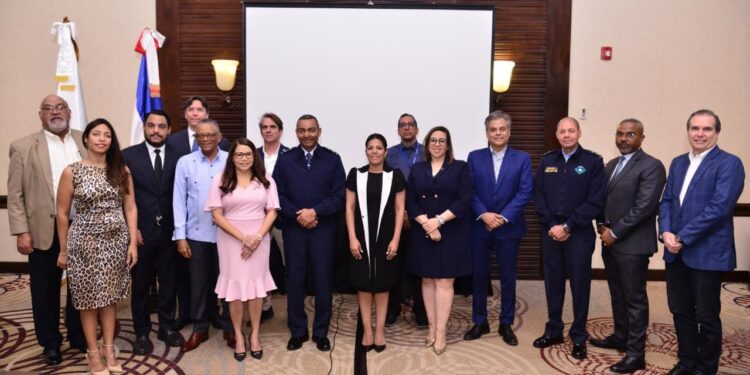 Migración y JAC pasan balance a mejoras implementadas en e-Tiket entrada y salida del país por vías aéreas y marítimas