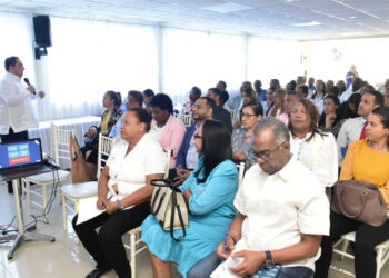 SNS aumenta 46 % al anticipo financiero de hospitales SRS Valdesia