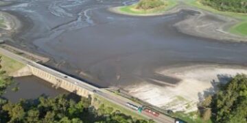 Sequía agota reservas de agua y destruye cultivos en Uruguay