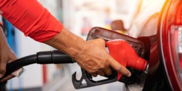 Ni suben, ni bajan, precios combustibles se mantienen