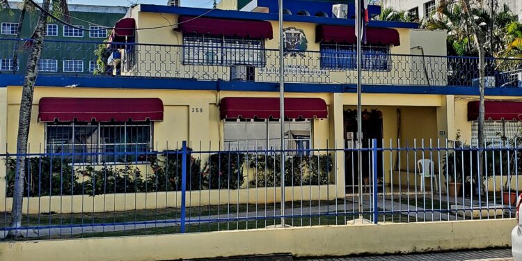 Empleados de Comunidad Segura denuncian fueron excluidos de nómina de la institución