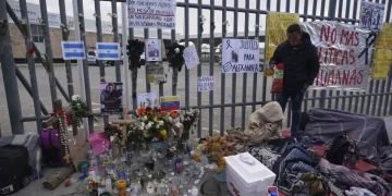 Emiten órdenes de arresto de 6 por incendio que mató a migrantes en Ciudad Juárez