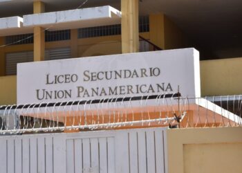 Dirección Liceo Unión Panamericana se reúne tratar sobre video sexual grabado dentro del plantel