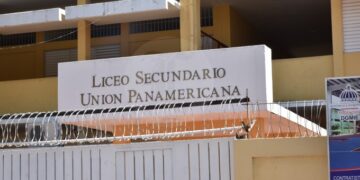 Dirección Liceo Unión Panamericana se reúne tratar sobre video sexual grabado dentro del plantel