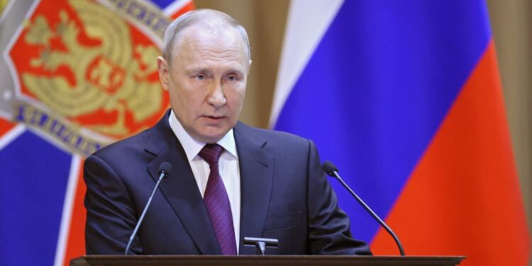 La Corte Penal Internacional emitió una orden de arresto contra Vladimir Putin