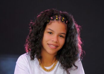 Inoelia La Reina promociona tema “Los Muñequitos”