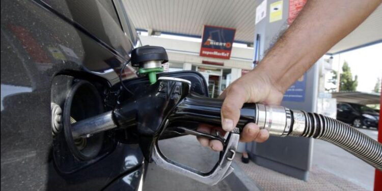 MICM: Subsidio baja a RD$38 millones; precios de los carburantes se mantienen