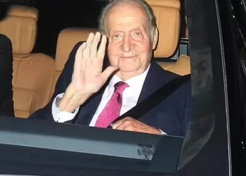 Juan Carlos I tiene una hija secreta llamada Alejandra, según desvela un nuevo libro