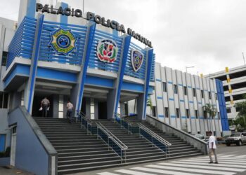 Policía Nacional apresa hombre por robo mediante asalto en vivienda