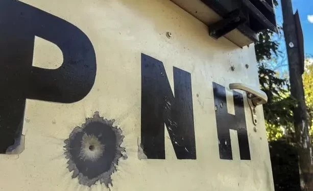 Banda de Haití tiende emboscada a Policía y mata a tres agentes