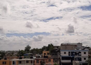 Aguaceros dispersos por acercamiento de vaguada, según Meteorología