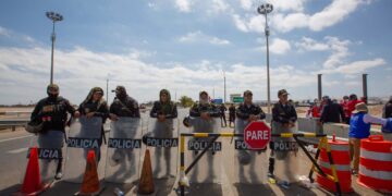 Perú oficializa el estado de emergencia en sus zonas de frontera