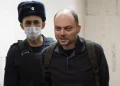 Opositor ruso es condenado a 25 años de prisión