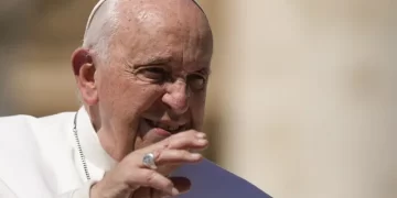 El Papa permite que las mujeres voten en la próxima reunión de obispos