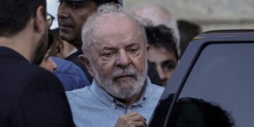 Lula da Silva calificó de “monstruosidad” el asesinato de cuatro niños en la guardería de Blumenau