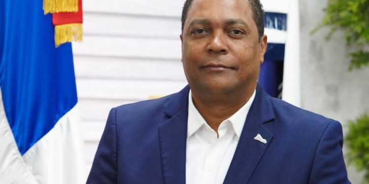 Alcalde Alcarrizos quiere andar como chivo sin Ley