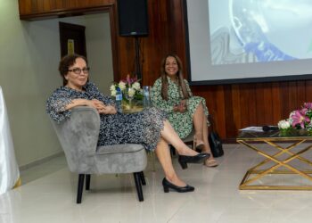 AEOFARD y PGR realizan conversatorio “Bienestar y Calidad de Vida: Soluciones Prácticas ante la Violencia Intrafamiliar”