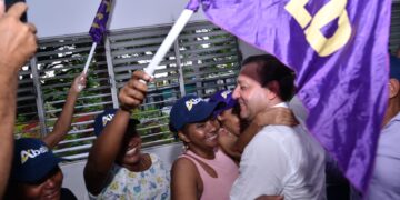 Abel durante encuentro con munícipes SDO "Quedarnos sentados en la casa es atentar contra el futuro de RD"