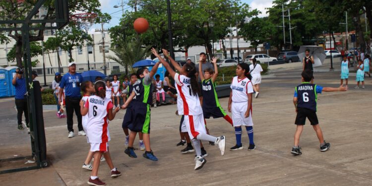 ABADINA concluye de manera exitosa Convivio Mini Benjamín dedicado a Pablo Ulloa, Defensor del Pueblo