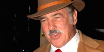 Muere actor de origen dominicano Andrés García a los 81 años