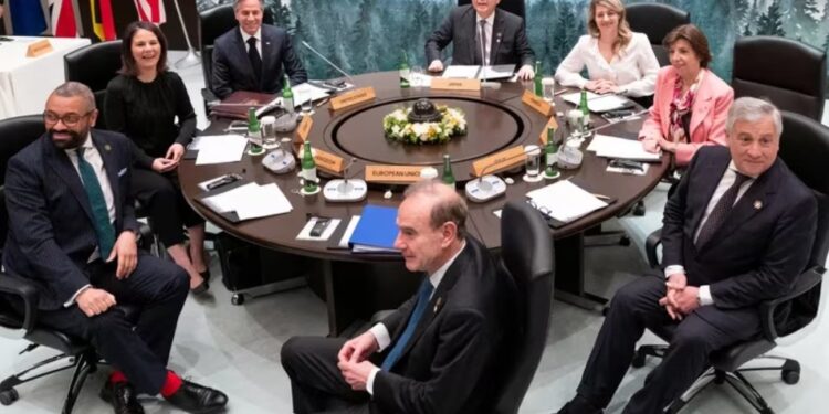 Los países del G7 prometieron más sanciones contra Rusia