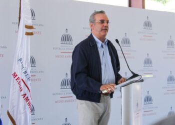 Abinader visita Valle Nuevo conocer programa restauración área afectada por incendio forestal