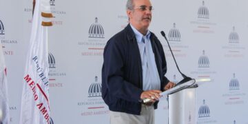 Abinader visita Valle Nuevo conocer programa restauración área afectada por incendio forestal