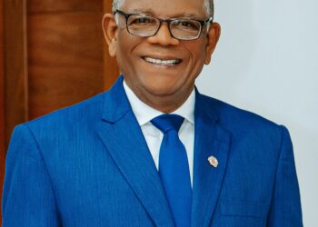 Director Migración Venancio Alcántara felicita a los periodistas dominicanos en su Día