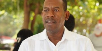 Presidente Abinader designa a Duarte Méndez Peña como director interino de Titulación