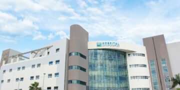 Ney Arias Lora recibe acreditación como Hospital Docente Universitario