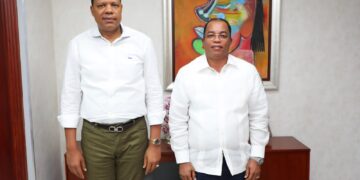 Pro Consumidor y ADESS trabajarán para proteger programas Aliméntate y Bonogás