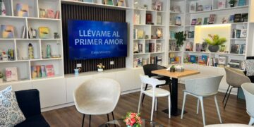 Librería Café Cristiana “Viviendo con Propósito” abrió sus puertas en SDE