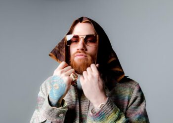 Miky Woodz estrena su nuevo álbum “OG City” junto a J Balvin, Jowell & Randy, Juhn y Manuel Turizo