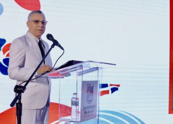 Gestión de Manuel Jiménez redujo 10% la deuda, aumentó 168% recaudaciones y quintuplicó flotilla de vehículos