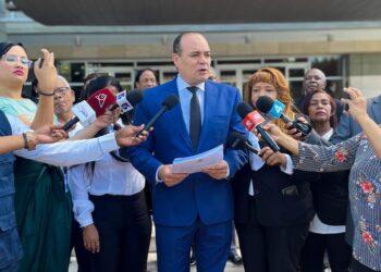 CARD deposita querella contra funcionario por supuesto despojo de metros del Parque Nacional Jaragua