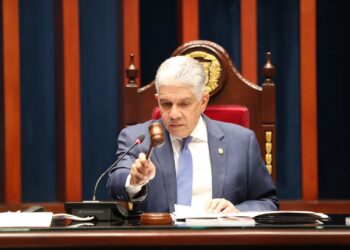 Senado aprueba Ley establecerá incentivos aviación y reducirá precios boletos aéreos