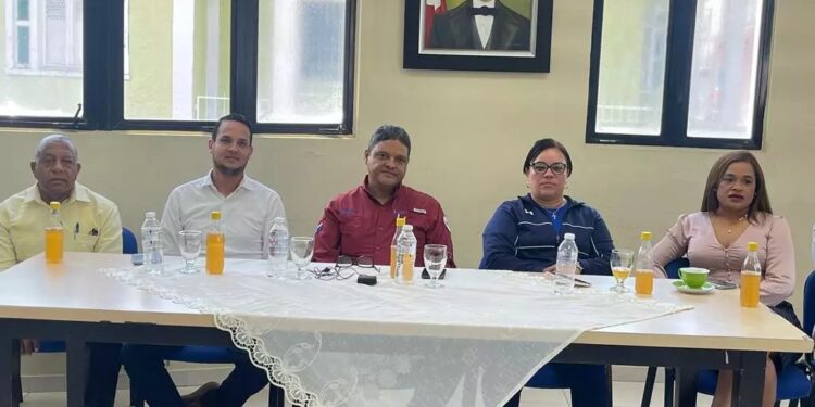 Director de Atención a Emergencias Extrahospitalarias inicia levantamiento para mejorar condiciones de trabajo