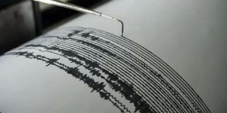 Sismo de magnitud 7,0 sacude a Indonesia