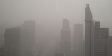 Una tormenta de arena afecta a más de 400 millones de personas en China