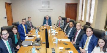 Gobernador BC y ministro Agricultura abordan creación sistema datos sobre sector Agropecuario