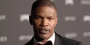 Continúan las dudas sobre el estado de salud de Jamie Foxx a un mes de su internación médica