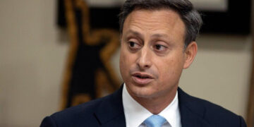 Tribunal ordena mantener medida de coerción al exprocurador Jean Alain Rodríguez Sánchez