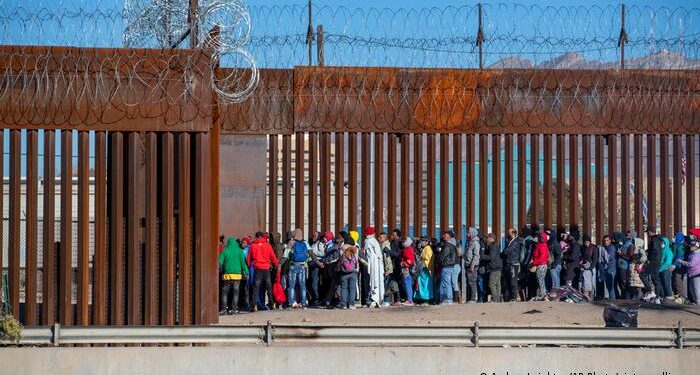 Estados Unidos: Ante el final del Título 42 refuerzan la frontera